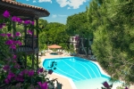 Вид на бассейн в Selectum Family Resort или окрестностях