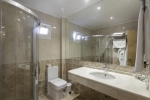 Ванная комната в Club & Hotel Letoonia - All Inclusive