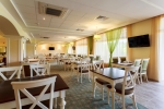 A restaurant or other place to eat at Alfa Radon Health Resort