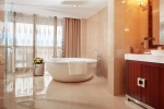 A bathroom at Beijing Hotel Minsk