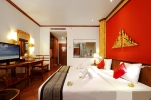 Кровать или кровати в номере Kata Palm Resort & Spa