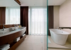Ванная комната в Minsk Marriott Hotel