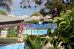 Вид на бассейн в Oceanis Hotel или окрестностях