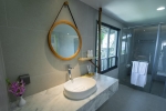 Ванная комната в Andaman Cannacia Resort & Spa