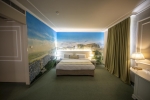 Кровать или кровати в номере Adriatik Hotel