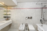 Ванная комната в Özkaymak Falez Hotel