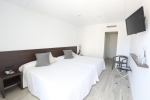 Кровать или кровати в номере Hotel Don Juan Resort