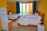 Кровать или кровати в номере Hotel Monaco