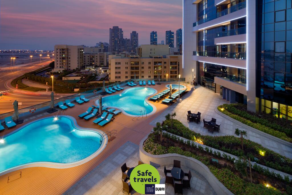 Отель Millennium Place Barsha Heights Hotel