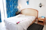 Кровать или кровати в номере Hotel Nesrine