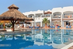 Бассейн в Fayrouz Resort Sharm El Sheikh или поблизости