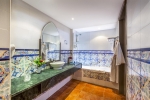 Ванная комната в Royal Kenz Hotel Thalasso & Spa