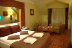 Кровать или кровати в номере Meder Resort Hotel - Ultra All Inclusive
