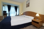Кровать или кровати в номере Hotel Bellevue All Inclusive - Beach Access