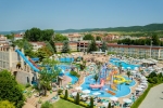 Вид на бассейн в DIT Evrika Beach Club Hotel - All Inclusive или окрестностях