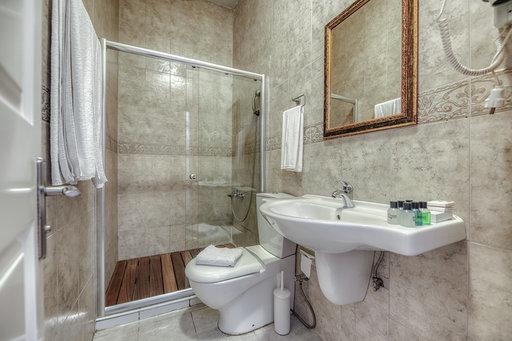 Отель Ванная комната в Kaleiçi Marina Boutique Hotel - Restaurant