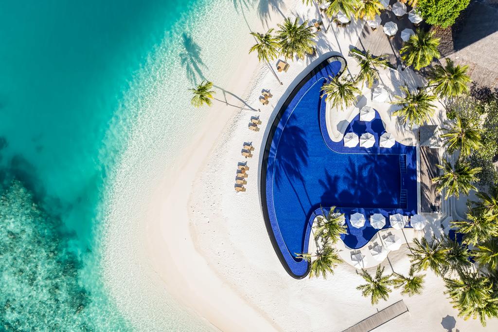 Отель Conrad Maldives Rangali Island с высоты птичьего полета 