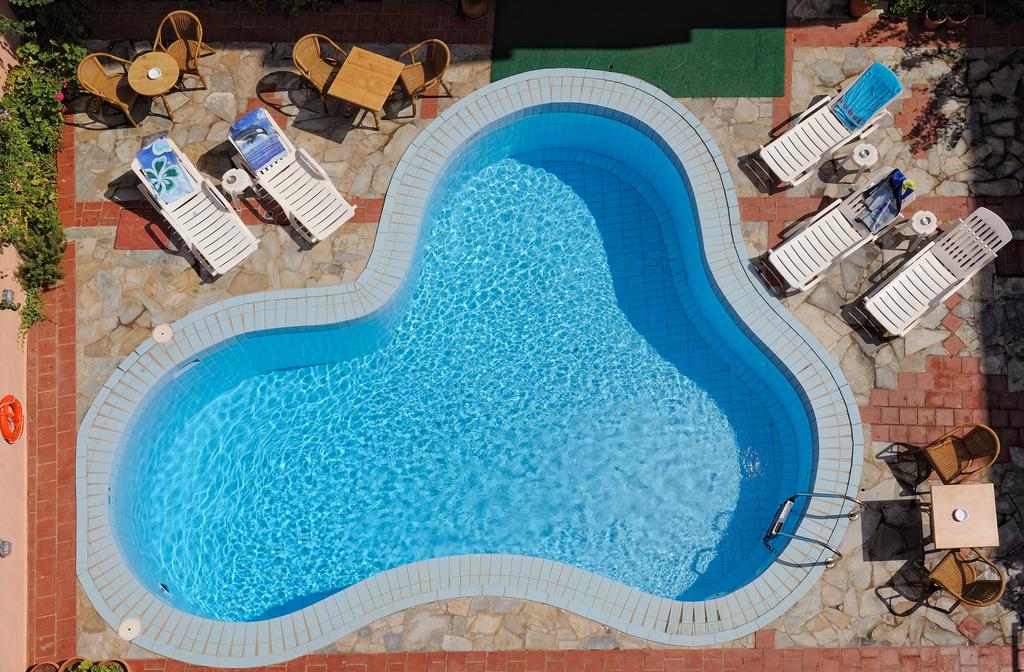 Отель Вид на бассейн в Cleopatra Apartments или окрестностях 