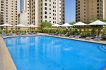 Бассейн в Delta Hotels by Marriott Jumeirah Beach, Dubai или поблизости 