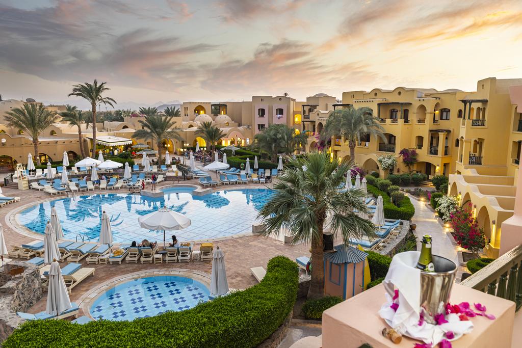 Отель Вид на бассейн в The Three Corners Rihana Resort El Gouna или окрестностях 