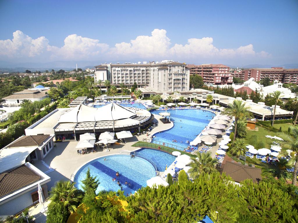 Отель Вид на бассейн в Sunis Elita Beach Resort Hotel & SPA или окрестностях 