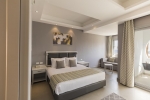 Кровать или кровати в номере Sunrise Diamond Beach Resort