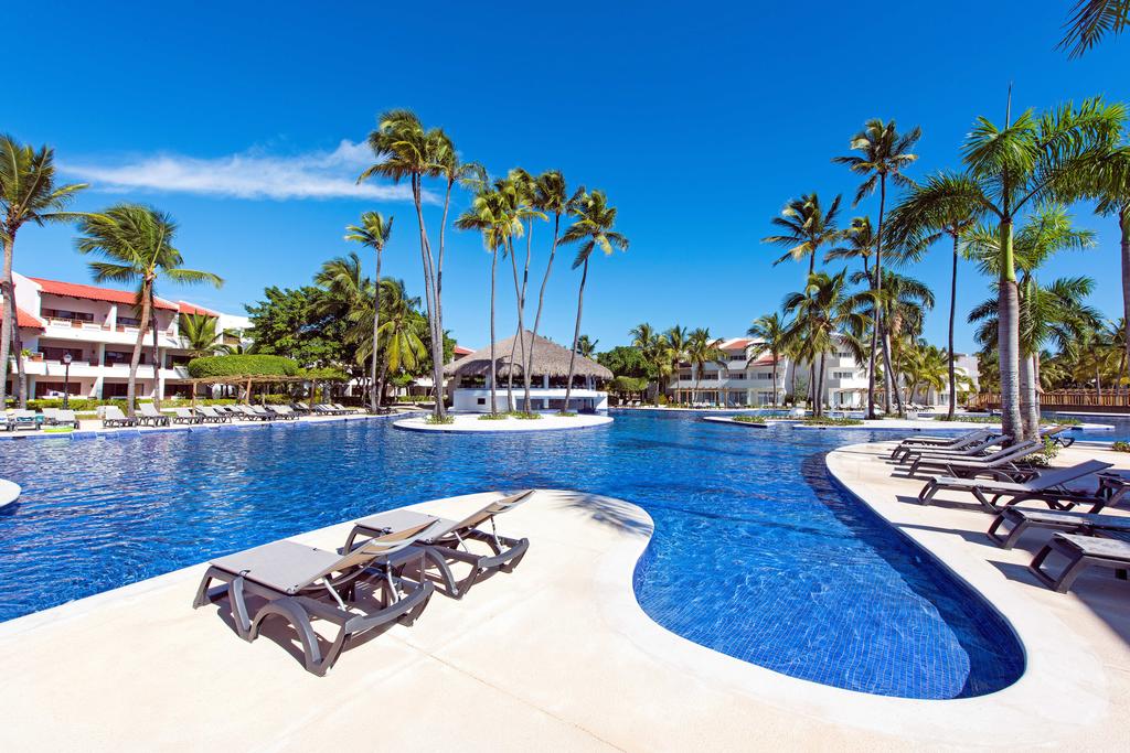 Бассейн в Occidental Punta Cana - All Inclusive Resort - Barcelo Hotel Group "Newly Renovated" или поблизости