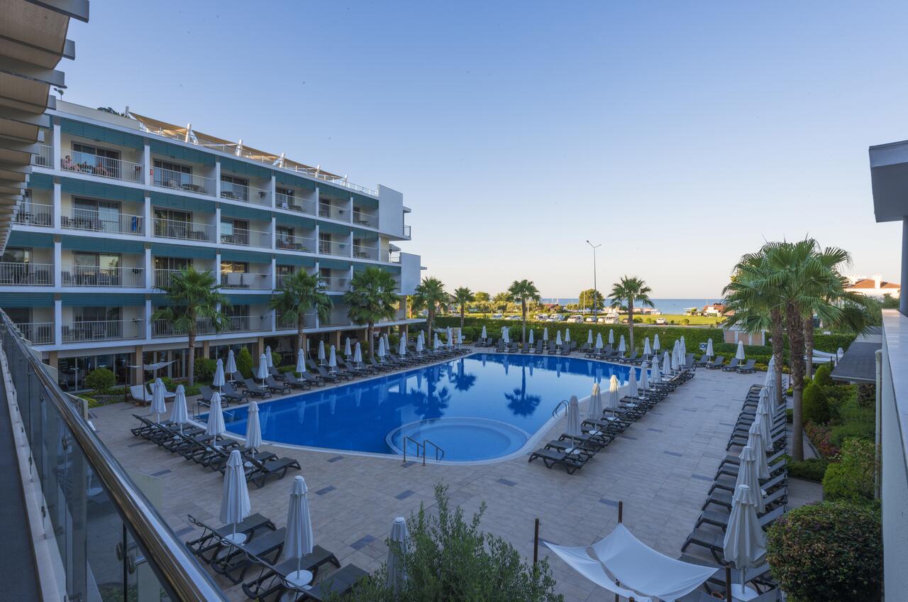 Отель TUI Blue Barut And?z - All Inclusive - Adults Only