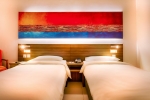 Кровать или кровати в номере Citymax Hotel Al Barsha at the Mall