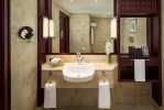 Ванная комната в Beach Rotana - Abu Dhabi