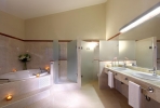 Ванная комната в Grand Palladium Bavaro Suites Resort & Spa - All Inclusive