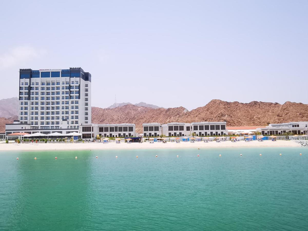 Отель Mirage Bab Al Bahr Resort