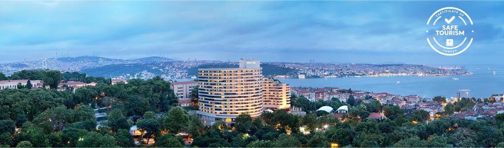 Отель Conrad Istanbul Bosphorus