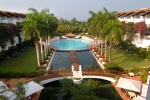 Вид на бассейн в Lanka Princess All Inclusive Hotel или окрестностях