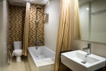 Ванная комната в Bali Summer Hotel