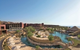 Вид на бассейн в Mövenpick Resort & Spa Tala Bay Aqaba или окрестностях