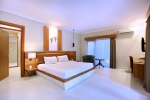 Кровать или кровати в номере Mutiara Bali Boutique Resort & Villa
