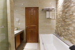 Ванная комната в Puri Saron Hotel Seminyak