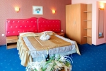 Кровать или кровати в номере Sirius Beach Hotel & SPA