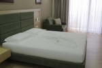 Кровать или кровати в номере Hotel Dyrrah