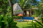 Сад в MAIA Luxury Resort & Spa Seychelles
