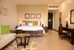 Кровать или кровати в номере DoubleTree by Hilton Seychelles Allamanda Resort & Spa