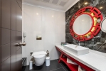 Ванная комната в KAILA BEACH HOTEL All Inclusive