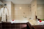 Ванная комната в Blue Marine Resort and Spa Hotel - All Inclusive