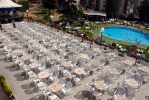 Вид на бассейн в Hotel Samba или окрестностях