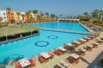 Вид на бассейн в Arabia Azur Resort или окрестностях