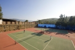 Теннис и/или сквош на территории Crystal Green Bay Resort & Spa или поблизости