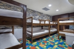 Двухъярусная кровать или двухъярусные кровати в номере Granada Luxury Okurcalar