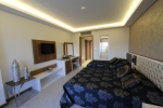 Кровать или кровати в номере Diamond Hill Resort Hotel