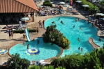Вид на бассейн в Hotel Adria или окрестностях